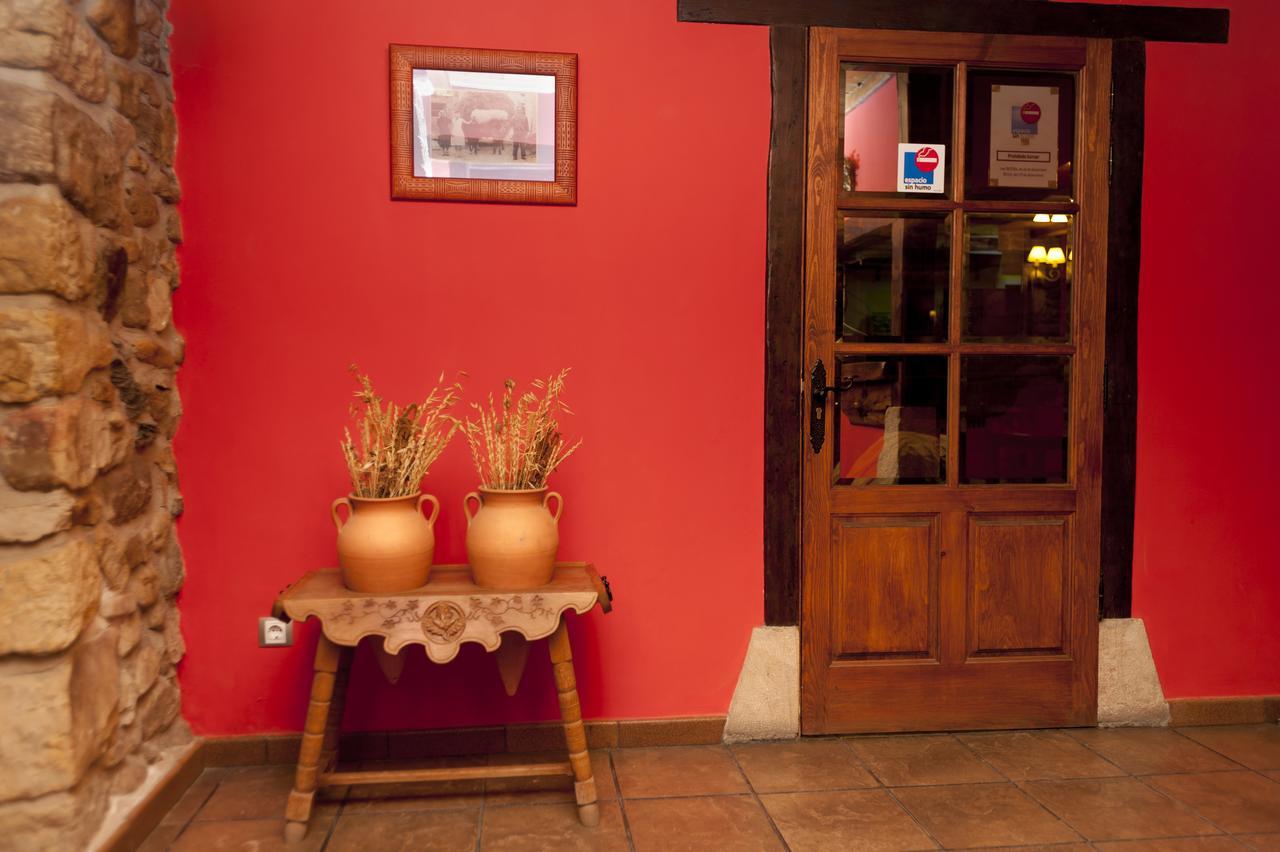Posada Casa Rosalia Castro Urdiales Exteriör bild